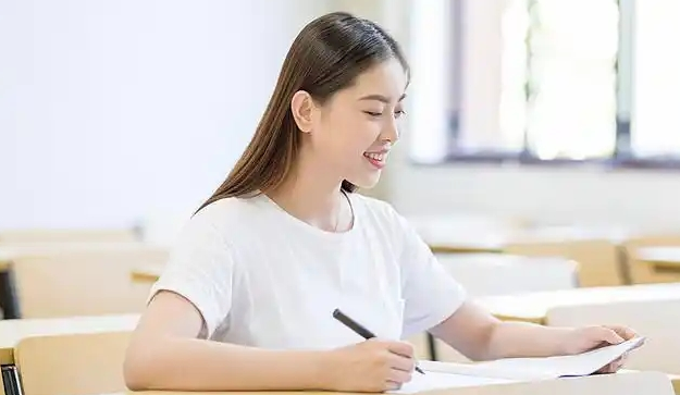 华南师范大学卢老师15571